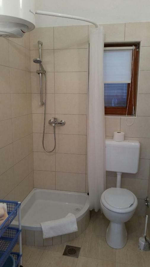 Apartman Ivanica Jezera Exterior foto